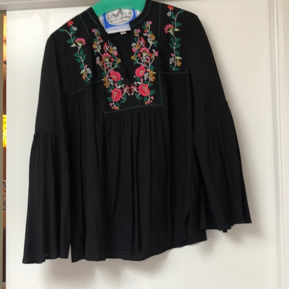LOFT Tops - Loft embroidered bell sleeve top